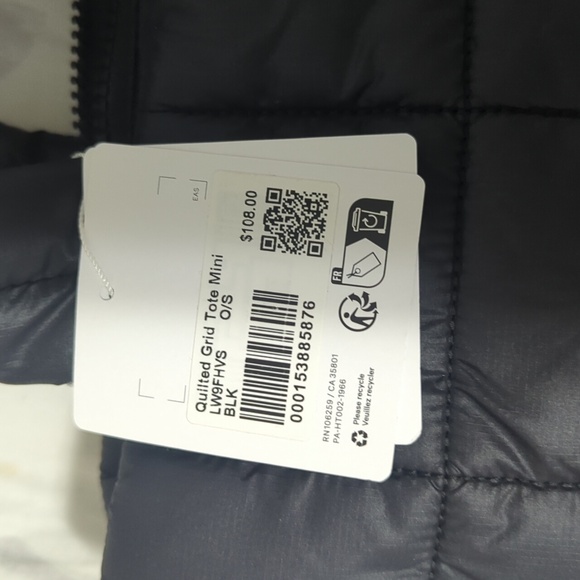 Lululemon quilted mini tote NWT - Picture 2 of 3